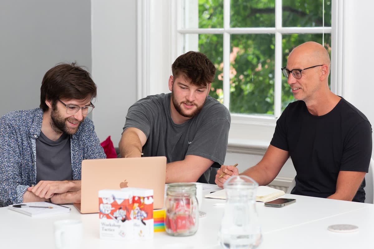 Chris, Dand and Lee working.